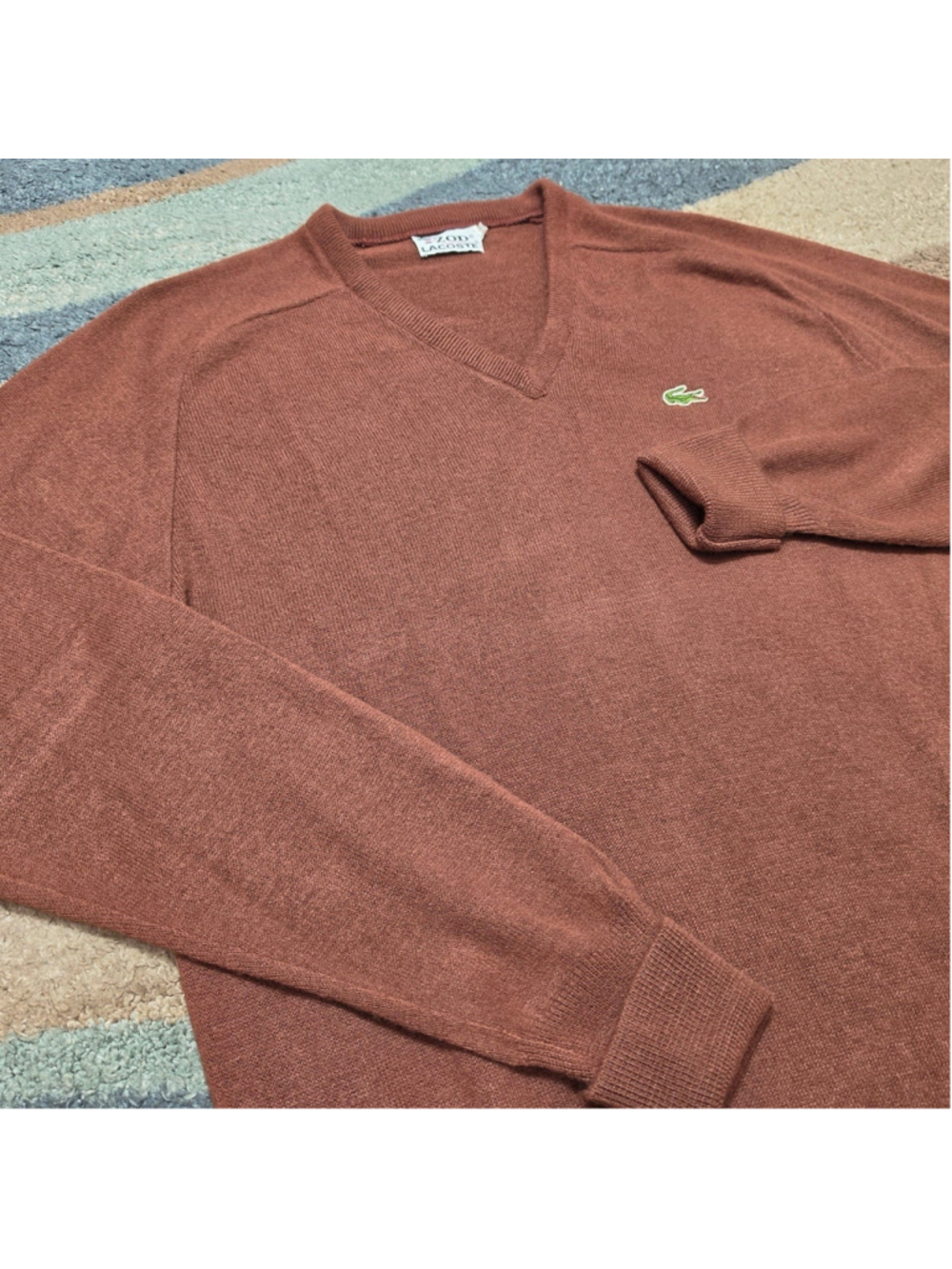 Vintage Lacoste Izod Brown V Neck Sweater Men Size L Acrylic Knit Croc Logo